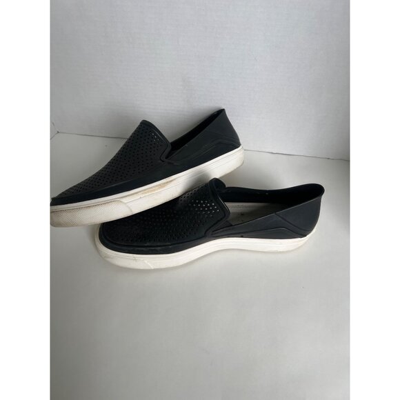 Unisex Black Crocs M10 W12 Slip-On Perforated Shoes Rubber Casual Comfort - Picture 3 of 7